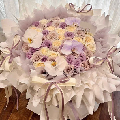 Vivian's Bouquet – 52 Multicolour Roses